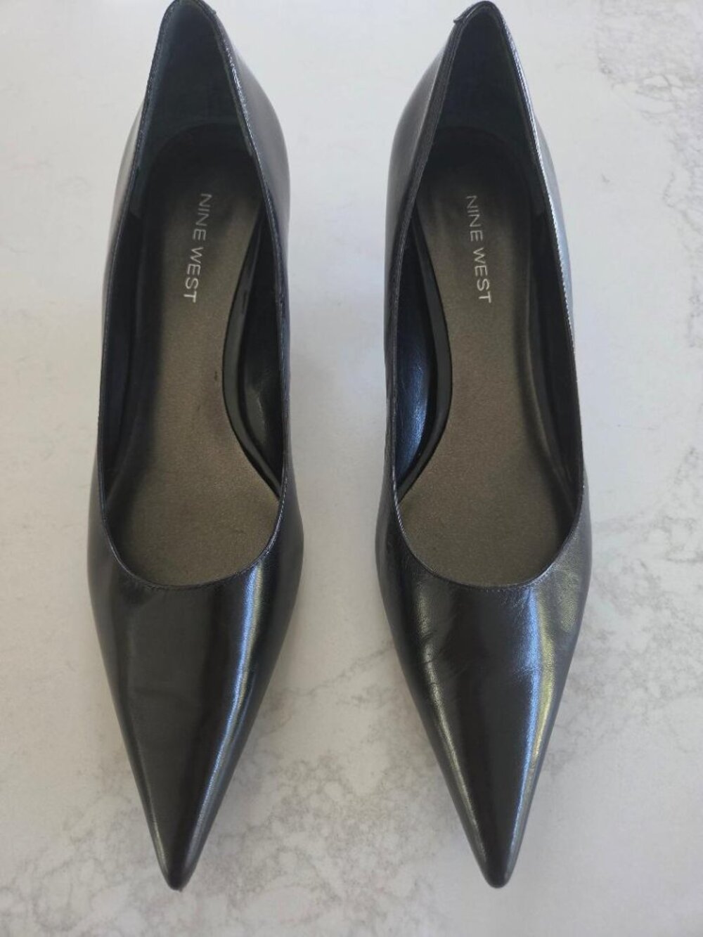 Nine West New Black Leather Kitten Heel Pumps sz 9